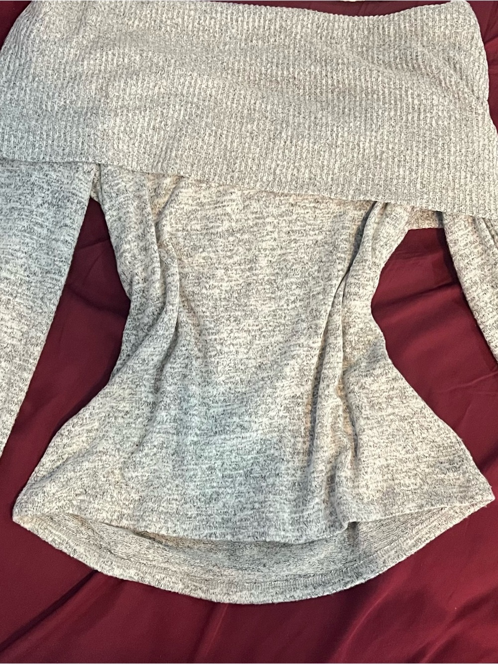Hollister Off-the-Shoulder Fold Over Knit Sweater | Light Gray